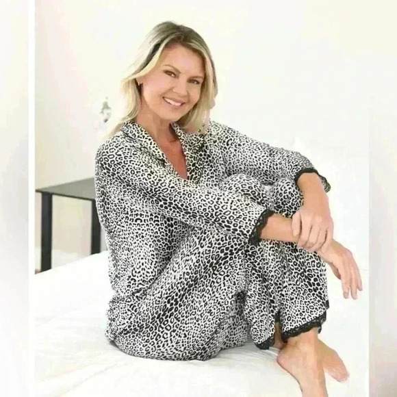 NWT Shapeez bamboo pajamas - Picture 1 of 8